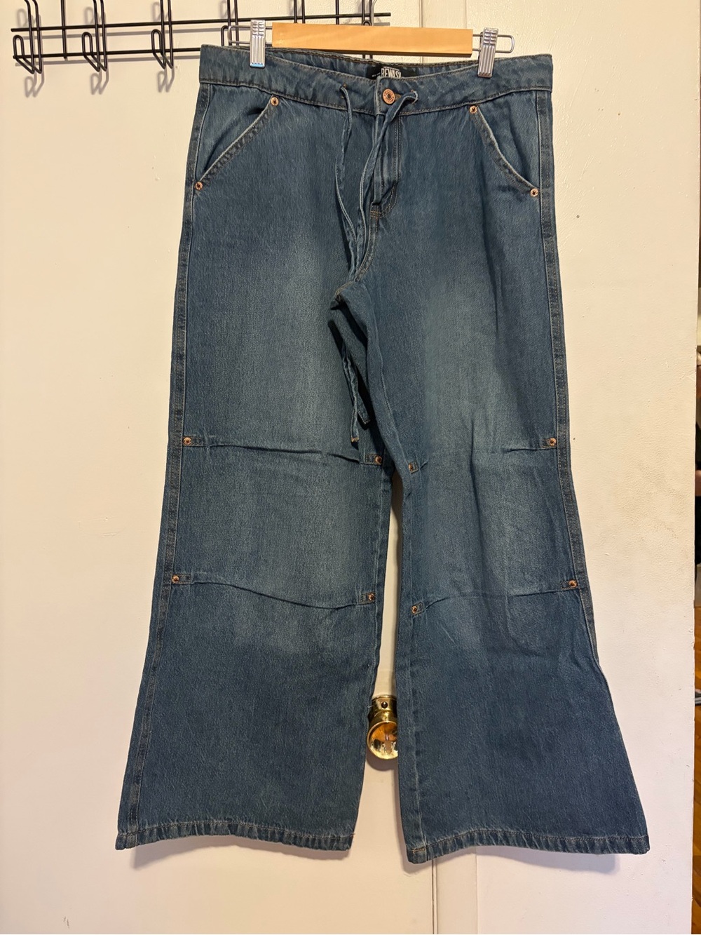 Rewash Wide-Leg Flare Jeans in Blue Denim